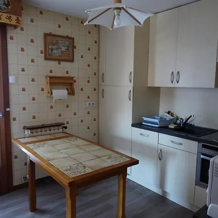Apartment Confortable Pour 5 Pers - Sud, Balcon, Garage - 300m Commerces/pistes, - Fr-1-802-67